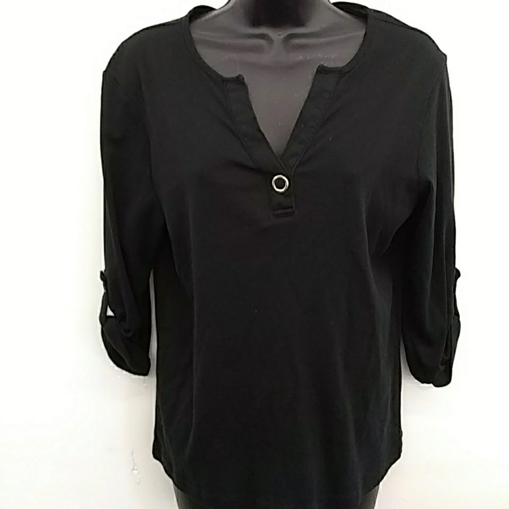 Additions by Chico
Women's
Size 2
Medium Shirt